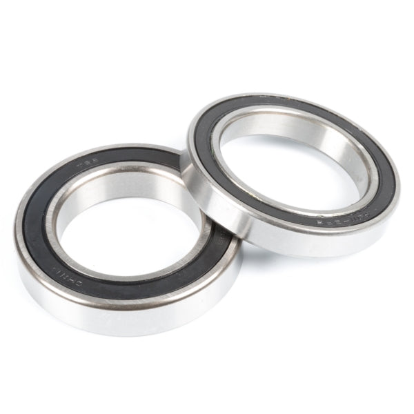 MAIN AXLE BEARING & HARDWARE RS4