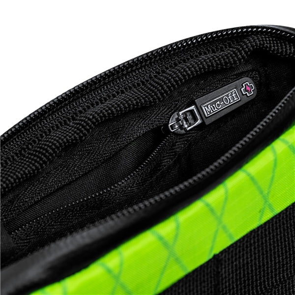 ESSENTIALS CASE RAINPROOF HI VIS  MUCOFF