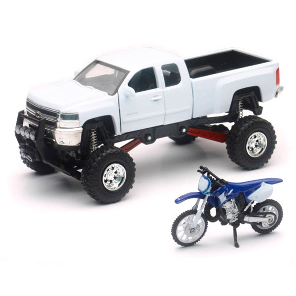 SCARE MODEL PICK UP W/DIRT BIKE YAM