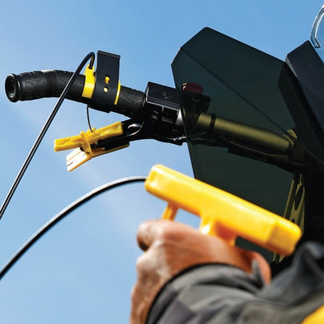 ACCESSORY OPERATE THROTTLE