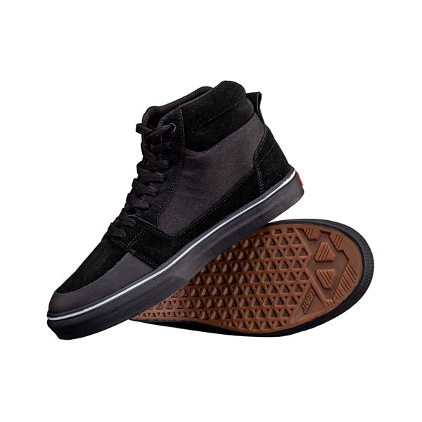 SHOE FLAT 1.0 HI BK 7 LEATT