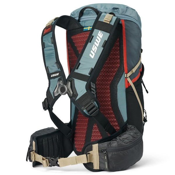 DAYPACK TRACKER 22L BL L-XL USWE