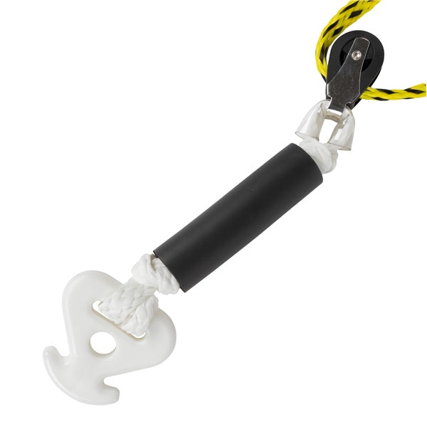 SELF-CENTERING TOW HARNESS