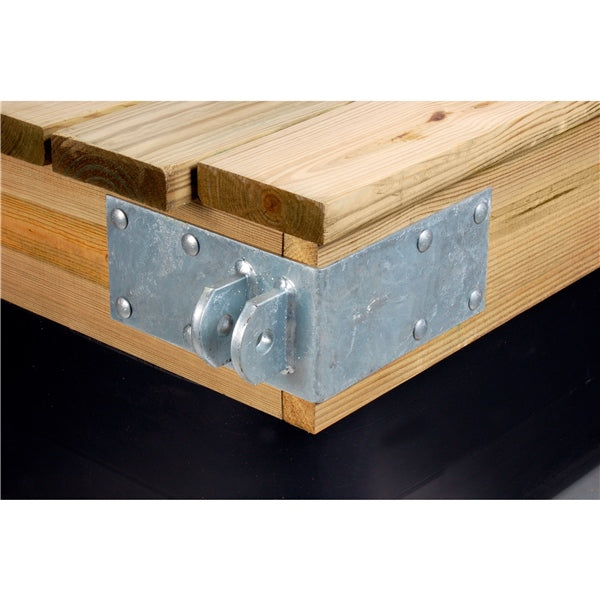CORNER OUTSIDE FEMALE TIEDOWN