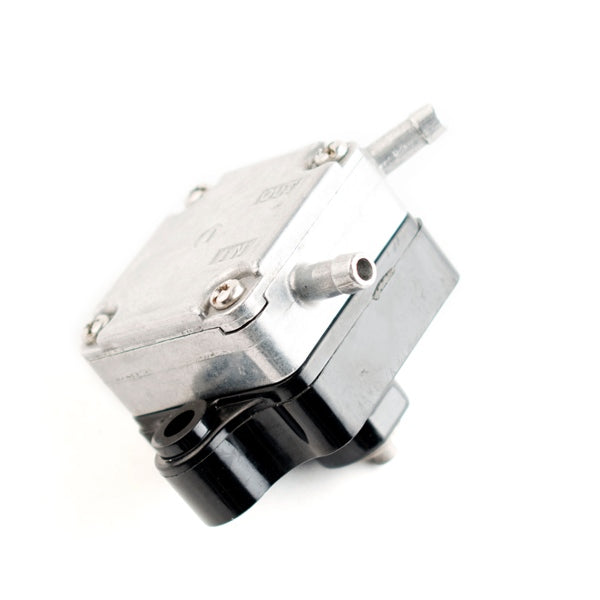 FUEL PUMP MERCU/YAM 9.9-20HP