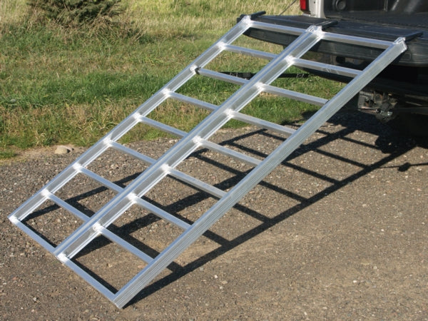 RAMP BI-FOLD 48X69 YUTRAX