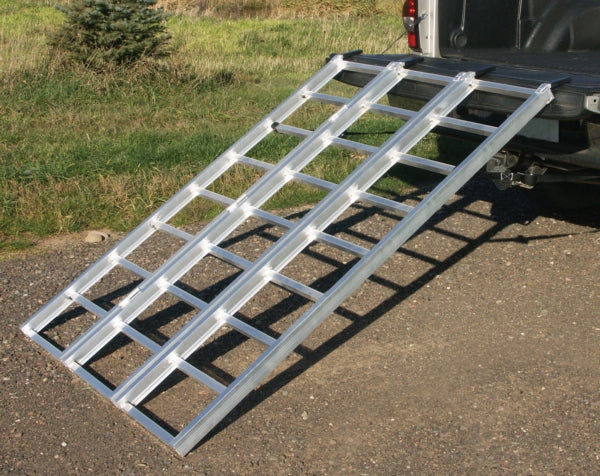 RAMP TRI-FOLD 50X69 YUTRAX